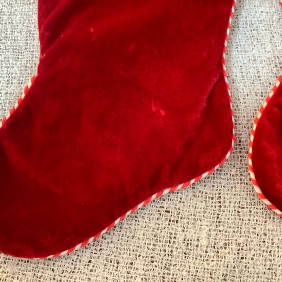 Christmas Tree Skirt 2 Christmas Stockings Gingerbread Man Accent - Picture 10 of 11